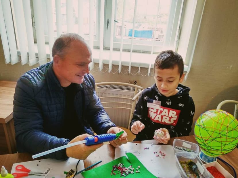 Proiectul: „Intervenţia timpurie – o şansă în plus în procesul de reabilitare a copilului cu dizabilități de auz” .